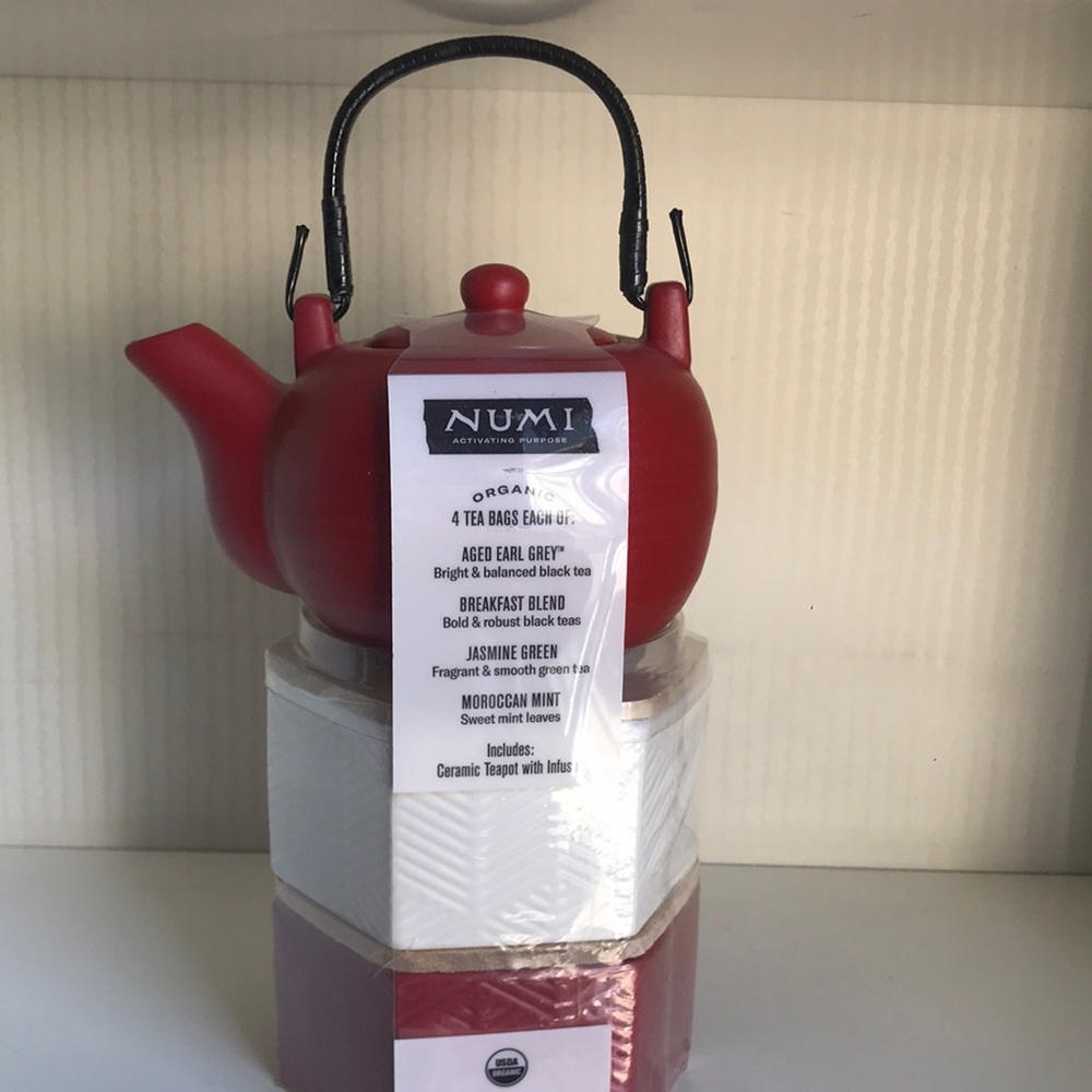 Ceramic Teapot with Infuser